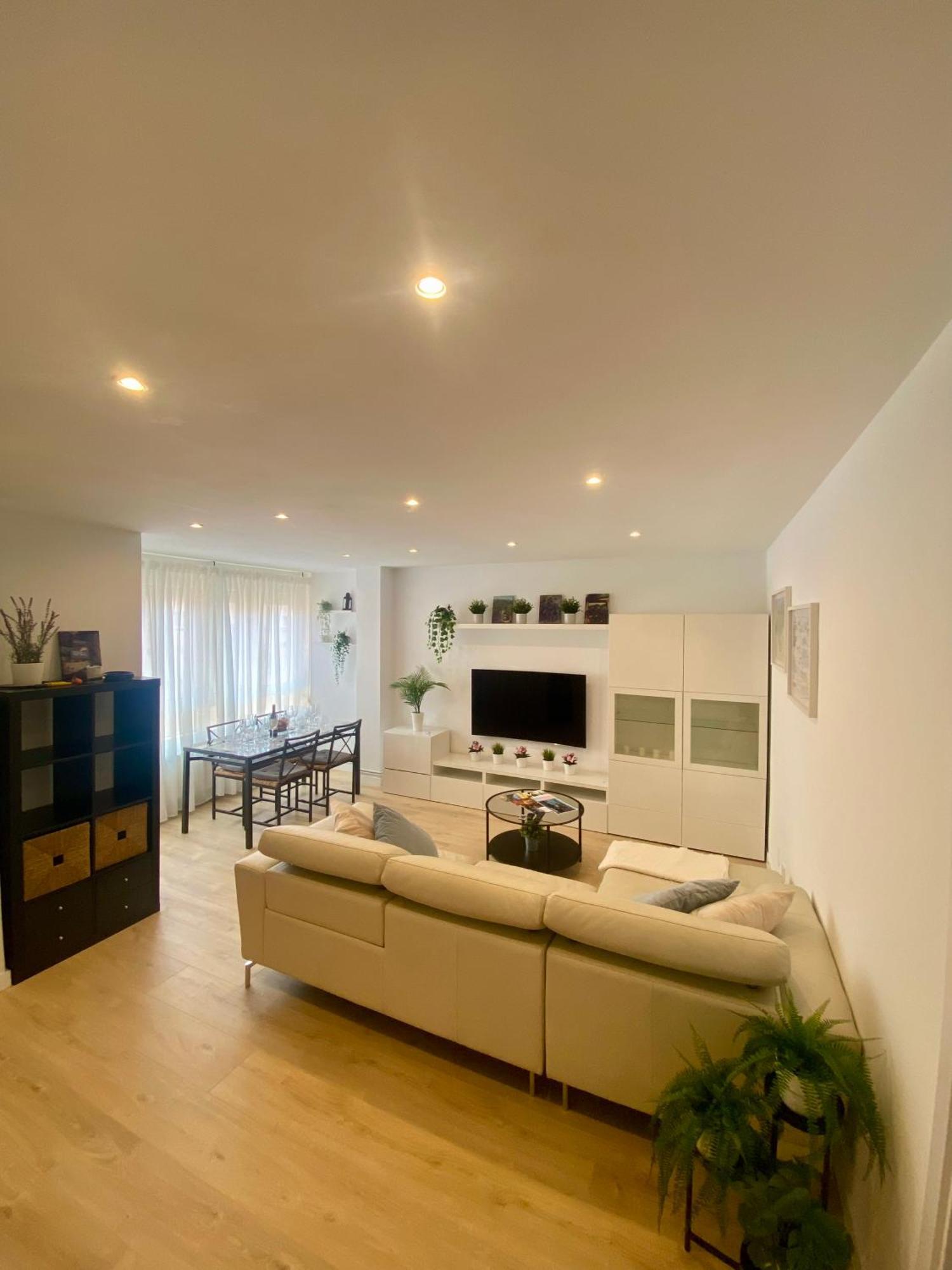 Apartamento De Lujo River Suites Santander Exterior photo